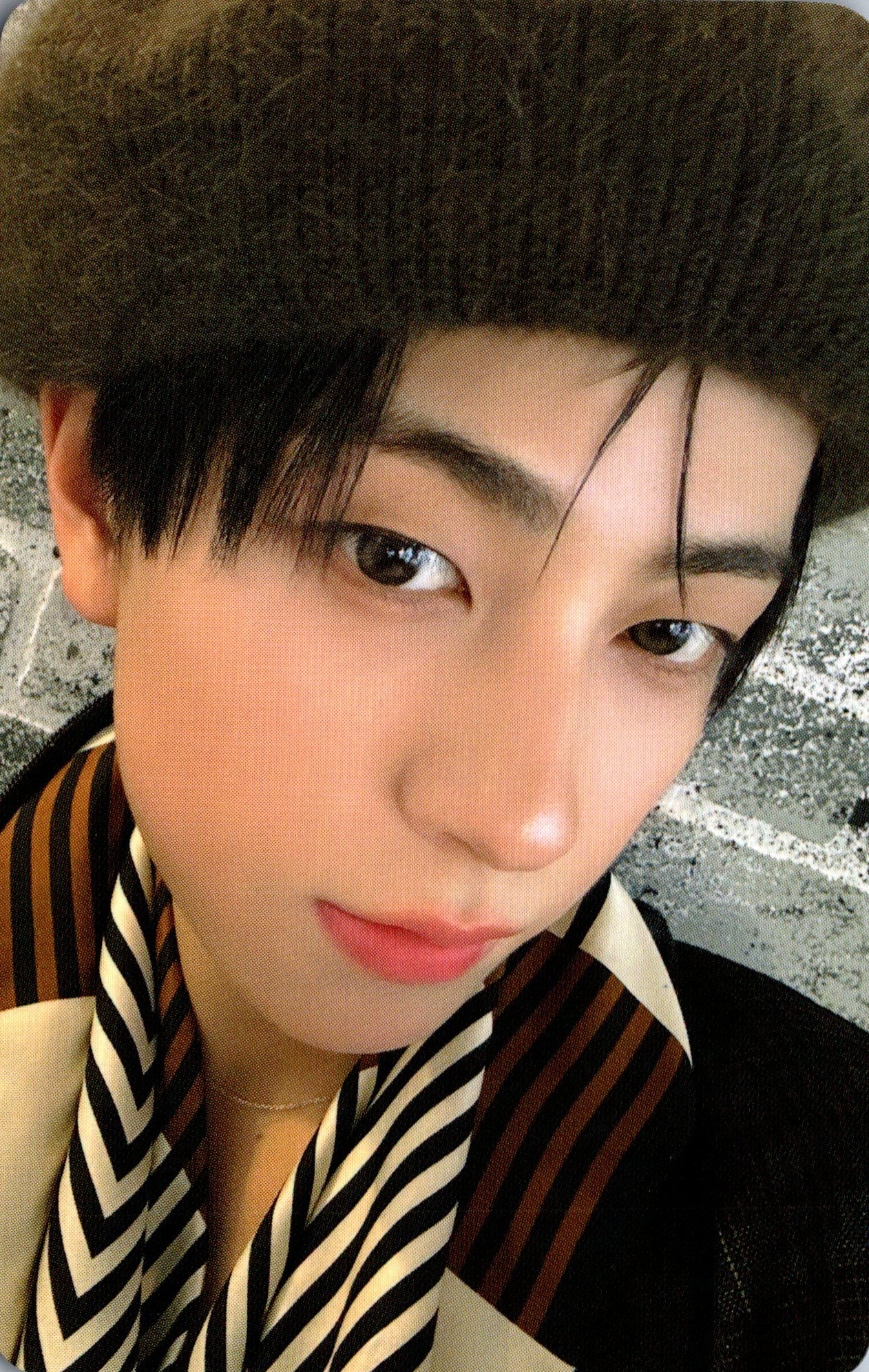 &TEAM 2nd Album YUKIAKARI Weverse Photocards