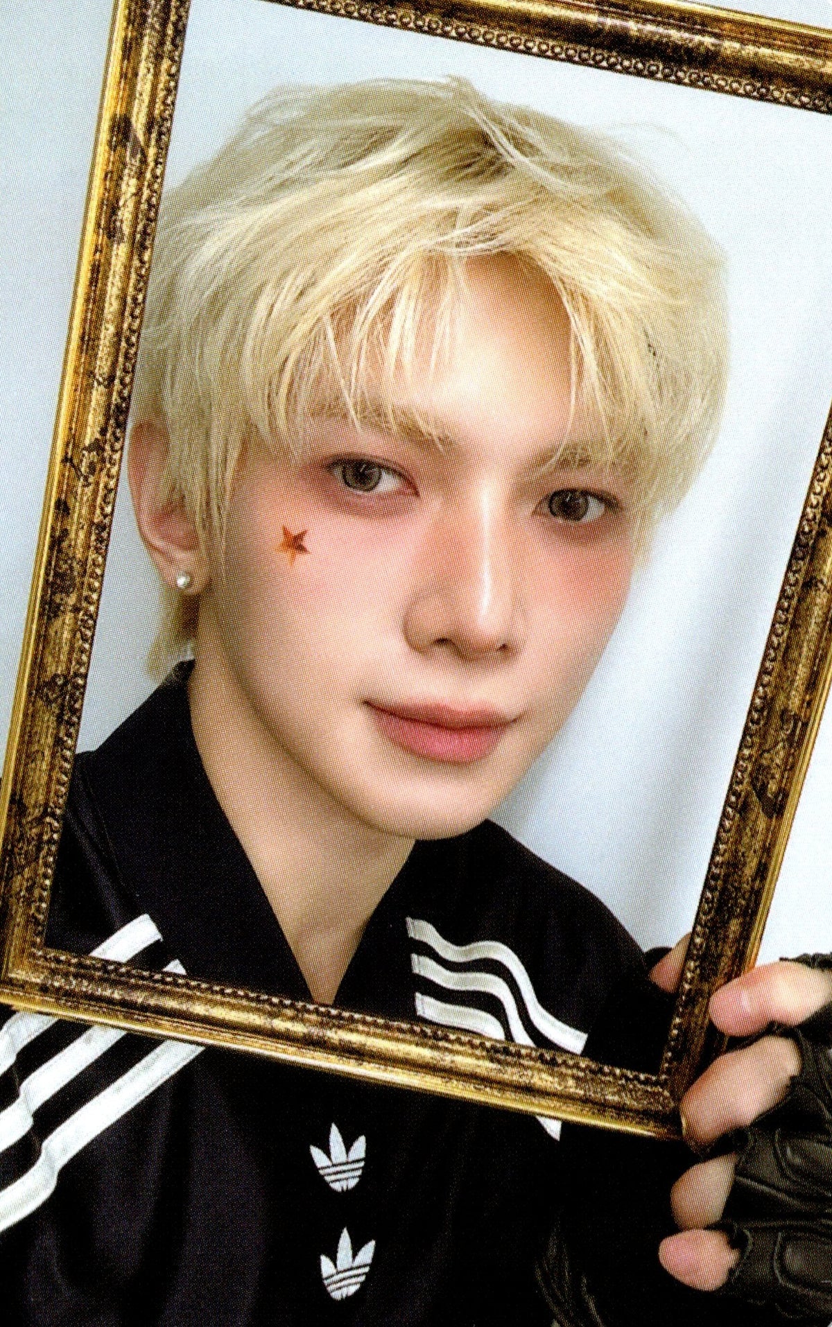 ATEEZ MD ANITEEZ IN COLOR Pop-Up Benefit Photocards