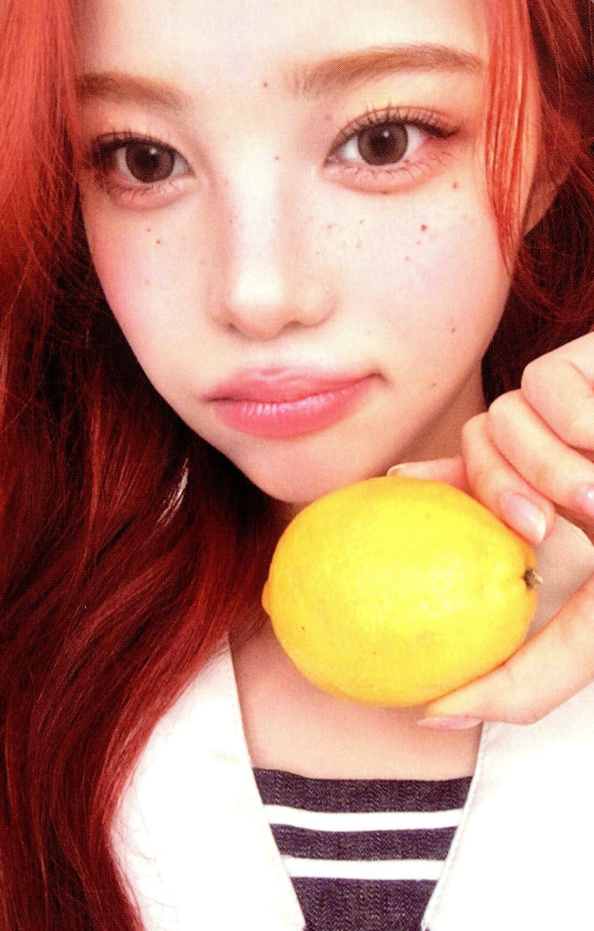 HEARTS2HEARTS 2nd Mini Album LEMON TANG Trading Cards B