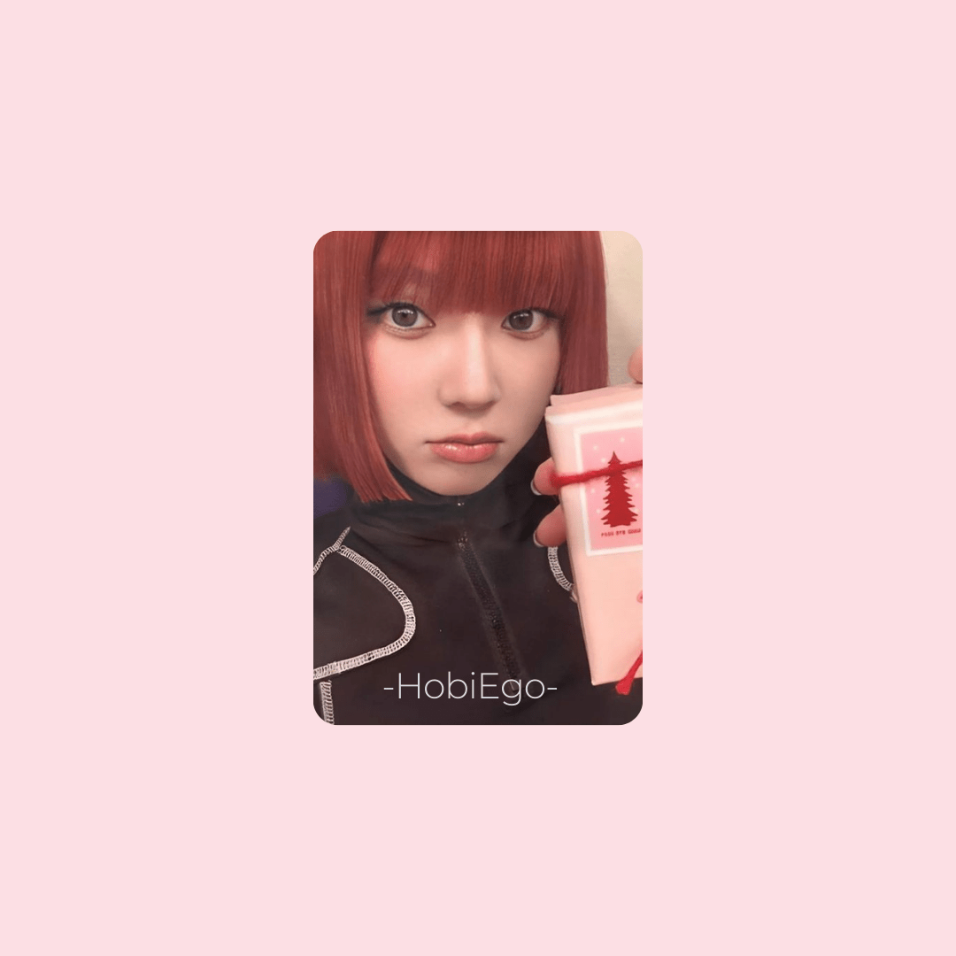 AESPA 2024 Pink Christmas Photocards – Photocards (Winter 3 / / ) | HobiEgo