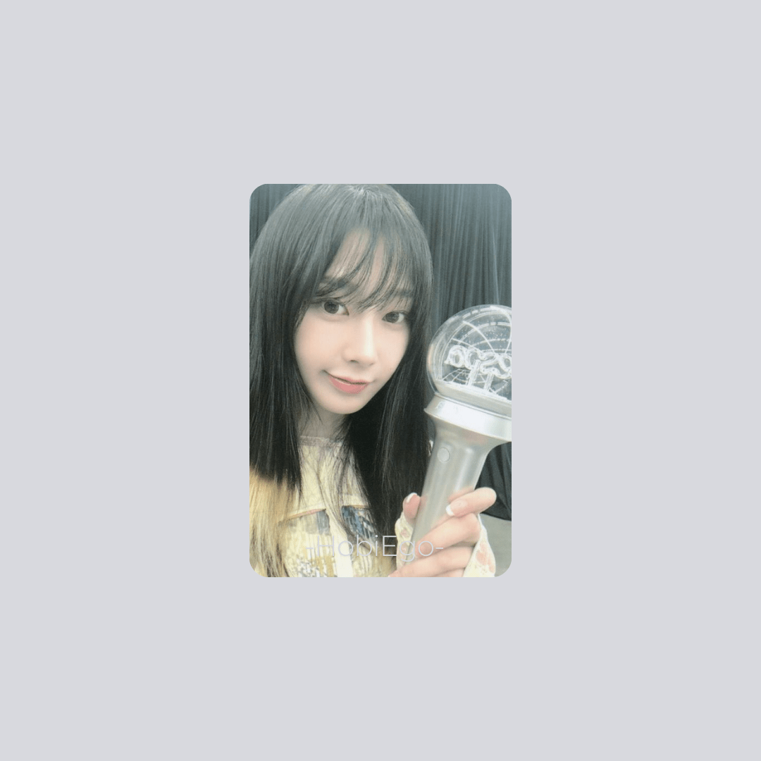 AESPA Official Lightstick Photocards – Photocards (Giselle / / ) | HobiEgo