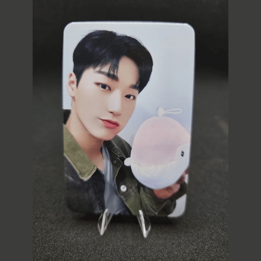 ATEEZ 10th Mini Album GOLDEN HOUR : Part.1 APPLE MUSIC Photocards – Photocards (San / / ) | HobiEgo