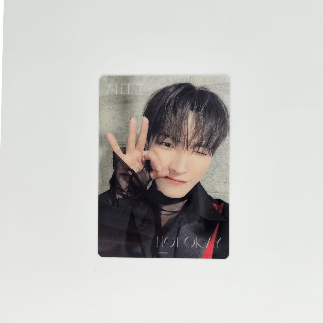 ATEEZ NOT OKAY Japanese Album HMV Photocards – Photocards (Hongjoong / / ) | HobiEgo