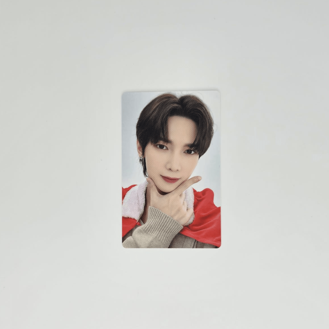 ATEEZ X KAURA POCA Christmas Photocards – Photocards (Yeosang / / ) | HobiEgo