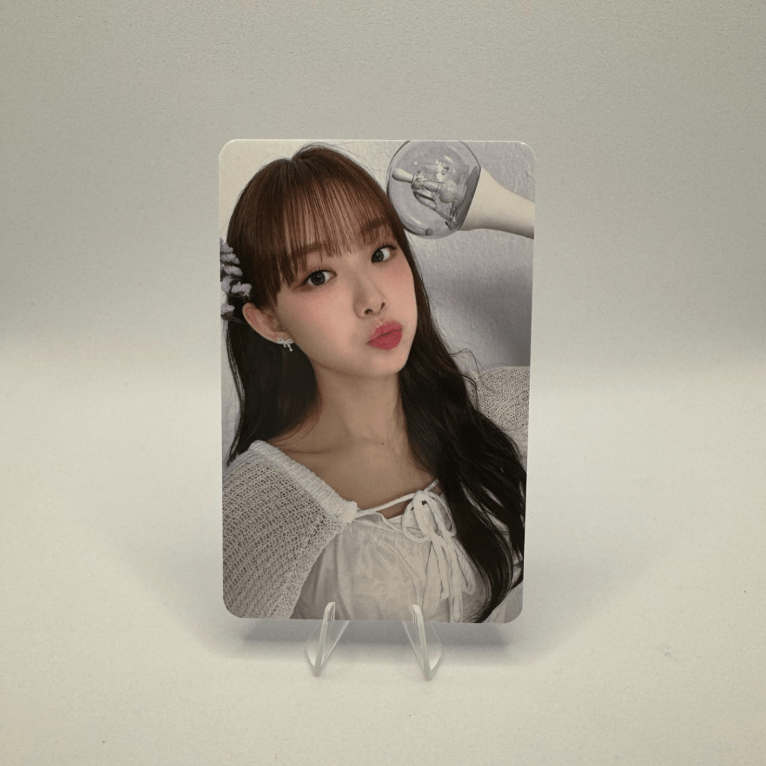BILLLIE Official Lightstick WITHMUU Photocard – Photocards (Suhyeon / / ) | HobiEgo