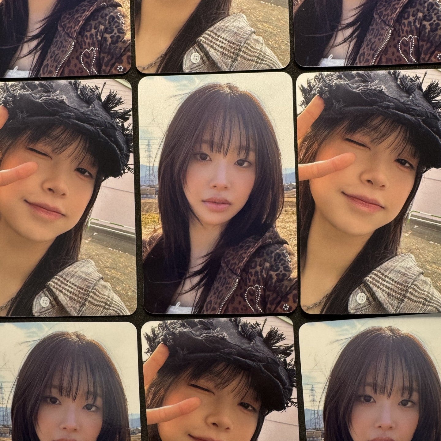 CHUU 3rd Mini Album Only cry in the rain APPLE MUSIC Photocards – Photocards (A / / ) | HobiEgo