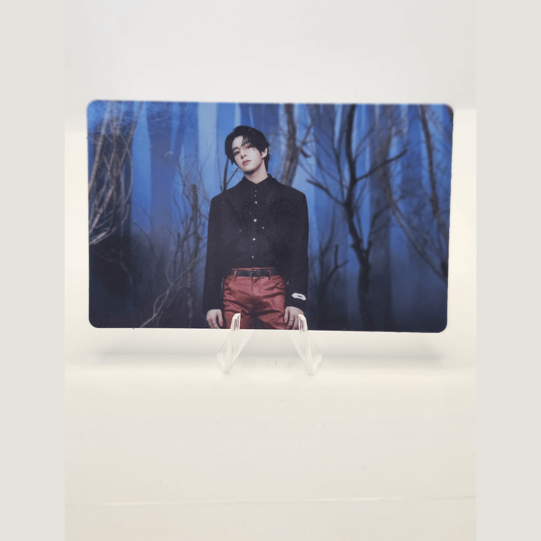 ENHYPEN Walk the Line World Tour Official Trading Photocard (JAKE Version) – Photocards (Jake 3 / / ) | HobiEgo