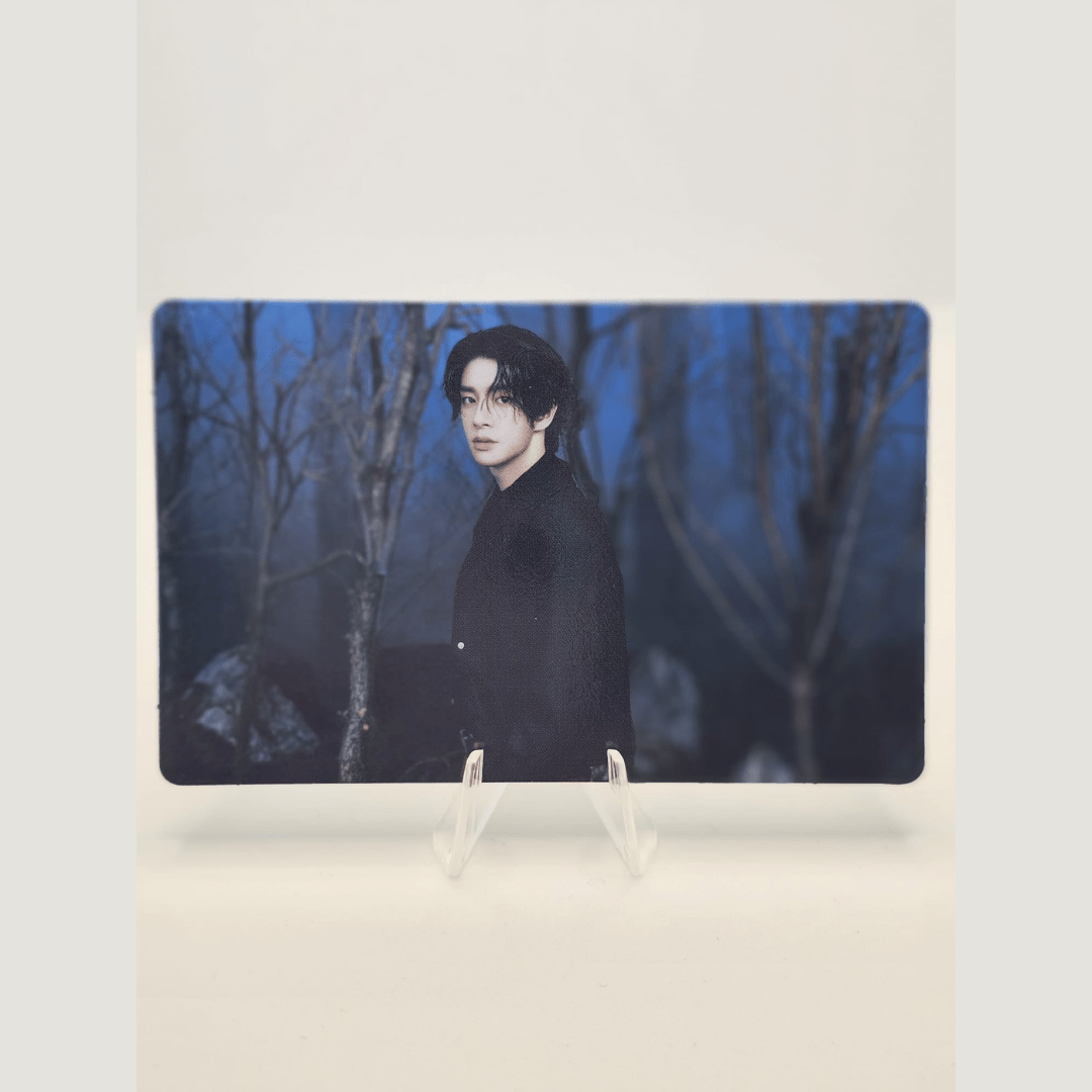 ENHYPEN Walk the Line World Tour Official Trading Photocard (JAKE Version) – Photocards (Jake 4 / / ) | HobiEgo