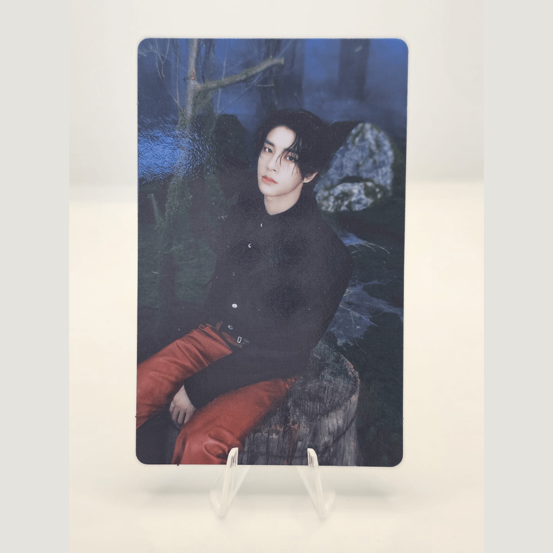 ENHYPEN Walk the Line World Tour Official Trading Photocard (JAKE Version) – Photocards (Jake 7 / / ) | HobiEgo