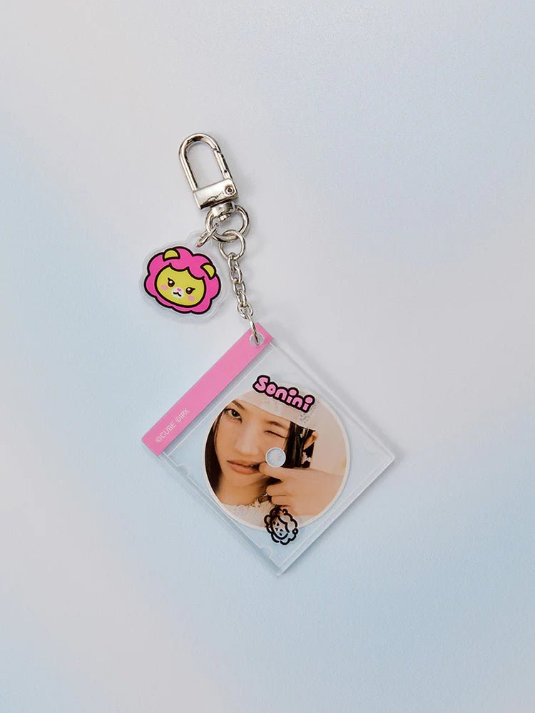(G)I - DLE Minini Acrylic Keyring – Keyring (Soyeon / / ) | HobiEgo