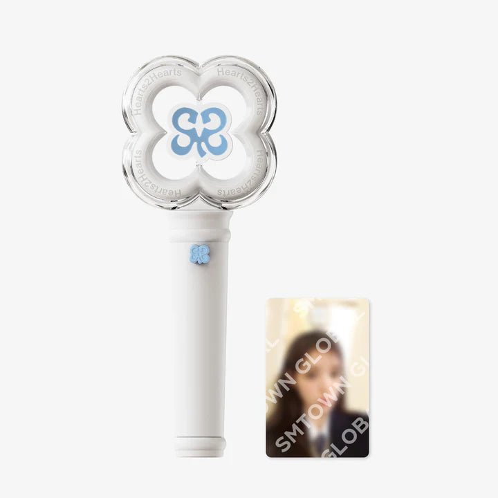 Hearts2Hearts Official Lightstick – lightstick 8800331294602 ( / / ) | HobiEgo