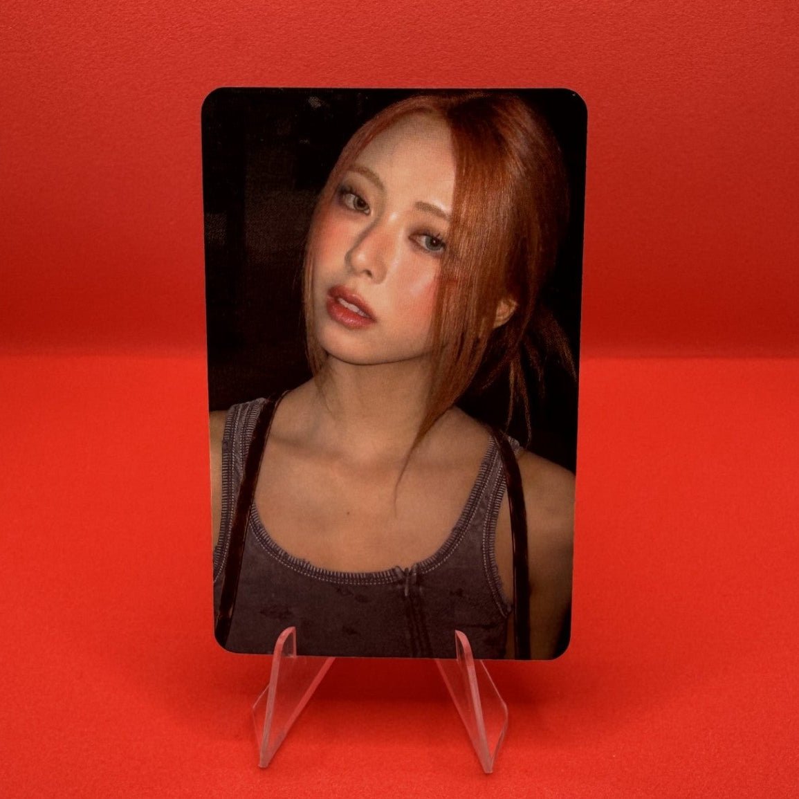 ITZY Girls Will Be Girls APPLE MUSIC Photocards – Photocards (Yuna 1 / / ) | HobiEgo