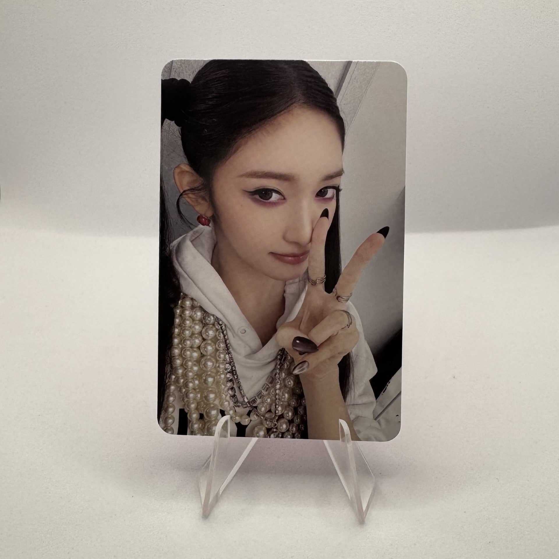 IVE 4th EP Album IVE SECRET Photobook Starship Square Photocards – Photocards (Leeseo / / ) | HobiEgo