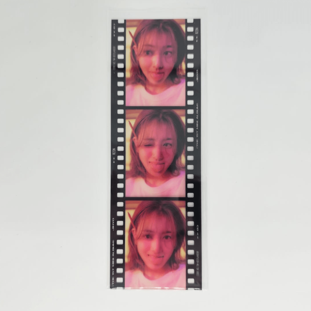 JIHYO 1st Mini Album ZONE Film Strip – Photocards (O / / ) | HobiEgo