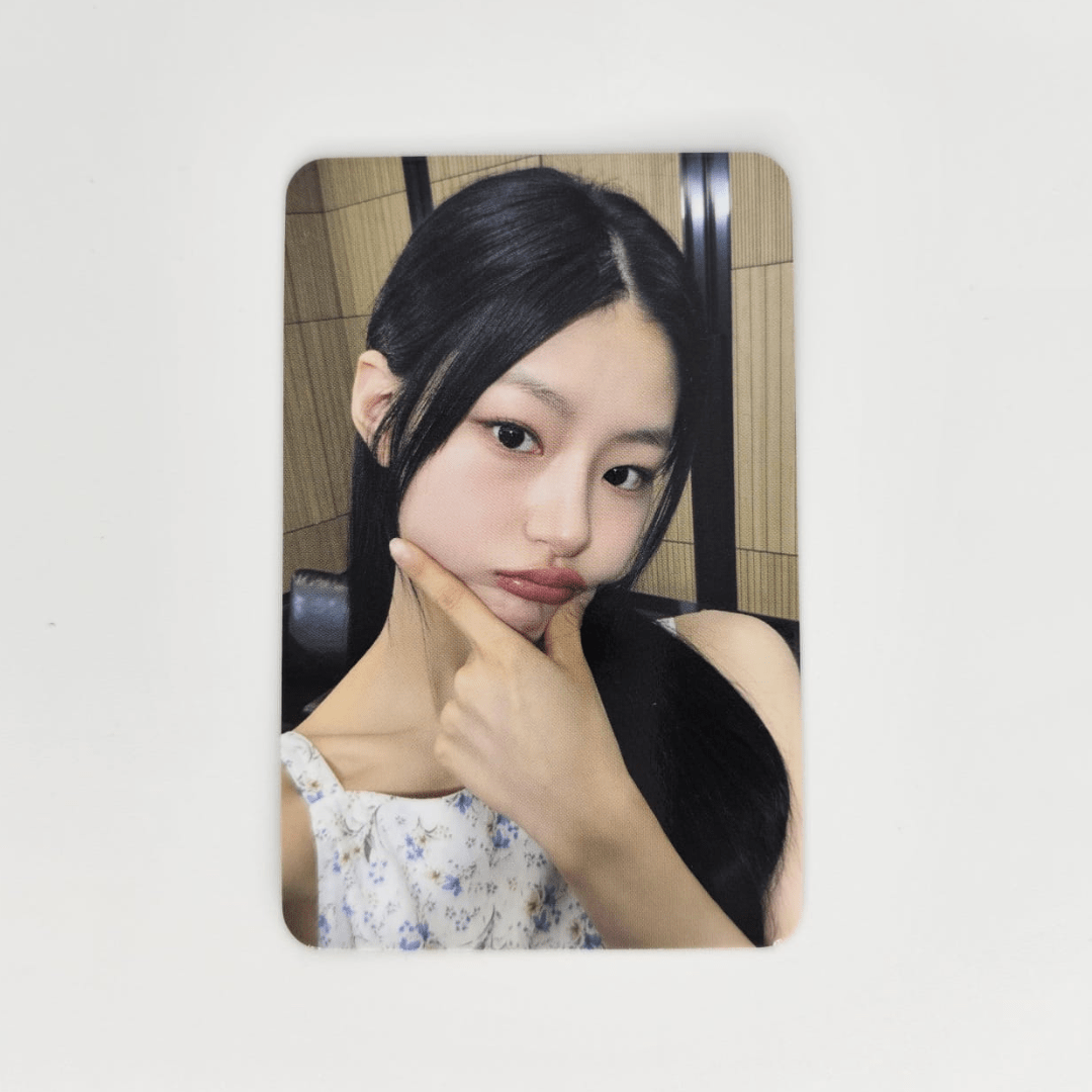 KISS OF LIFE 1st Single Album MIDAS TOUCH APPLE MUSIC Photocards – Photocards (Haneul 1 / / ) | HobiEgo