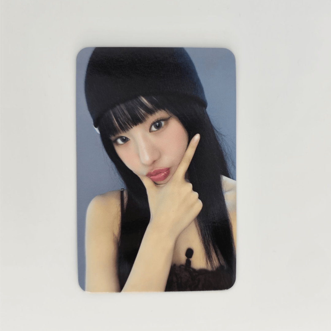 KISS OF LIFE 1st Single Album MIDAS TOUCH APPLE MUSIC Photocards – Photocards (Natty 1 / / ) | HobiEgo