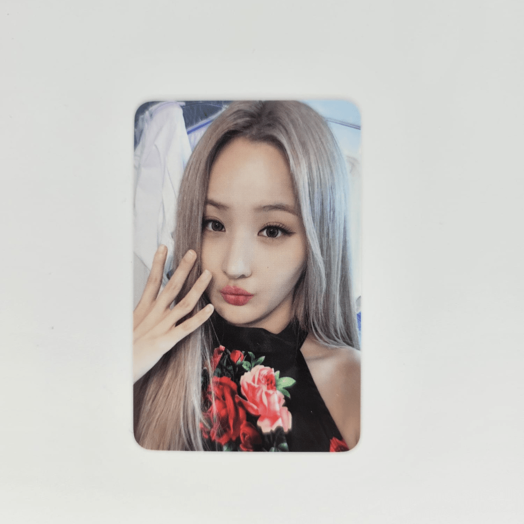 KISS OF LIFE 1st Single Album MIDAS TOUCH WITHMUU Photocards – Photocards (Belle / / ) | HobiEgo