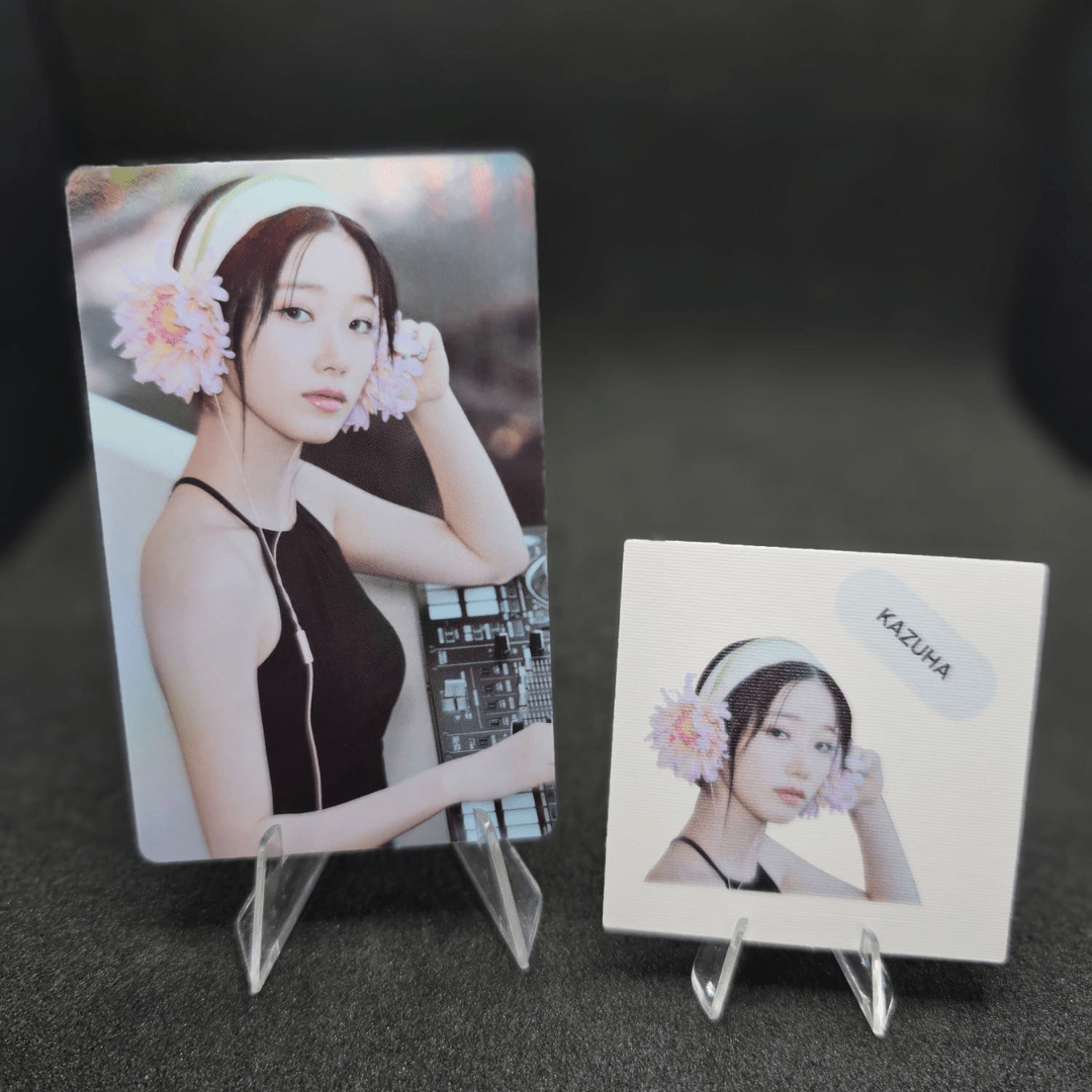 LE SSERAFIM 4th Mini Album CRAZY Weverse Photocards + Sticker – Photocards (Kazuha / / ) | HobiEgo