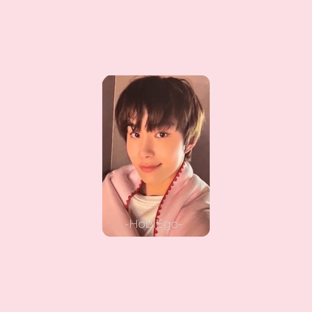 NCT 127 2024 Pink Christmas Photocards – Photocards (Jungwoo 1 / / ) | HobiEgo