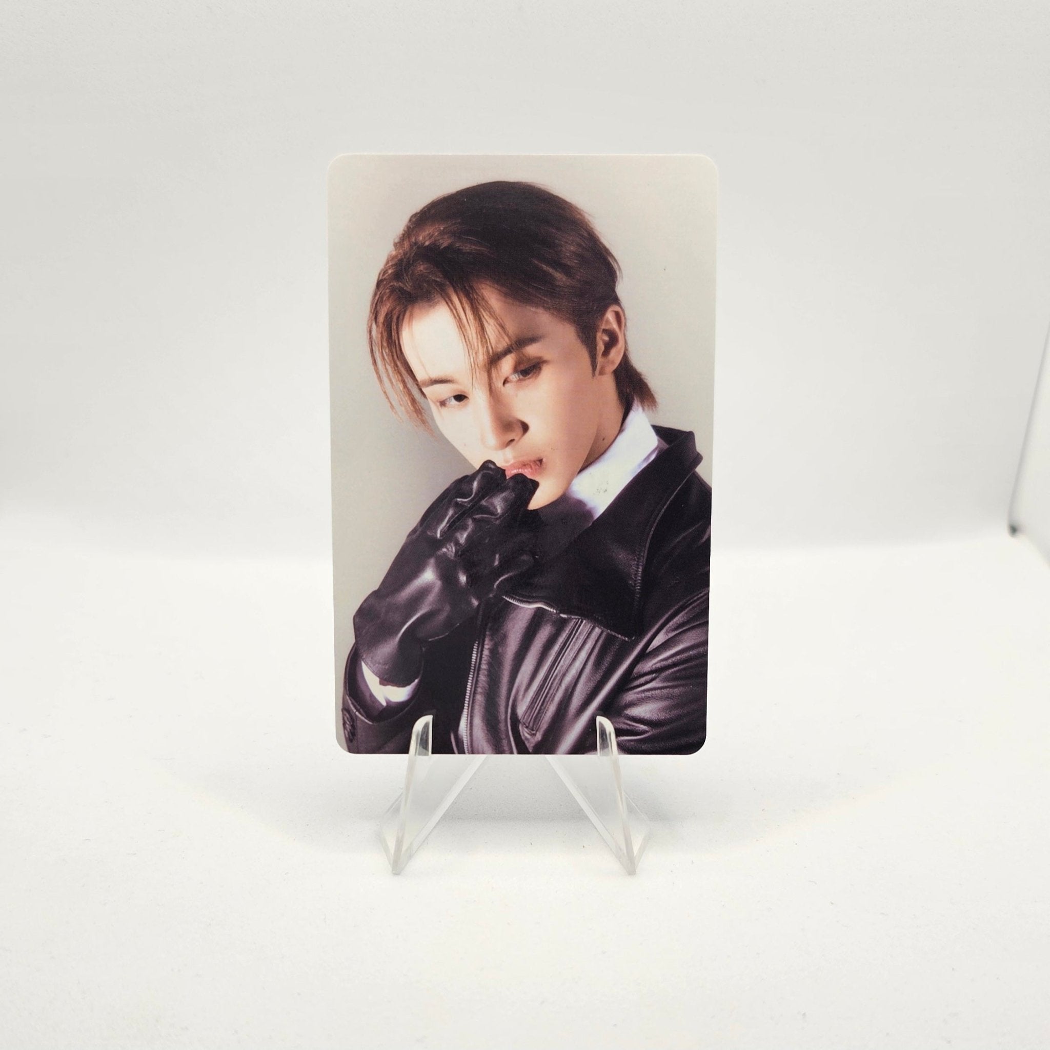 NCT DREAM 2025 Season's Greetings SM STORE Photocards – photocard (Mark / / ) | HobiEgo