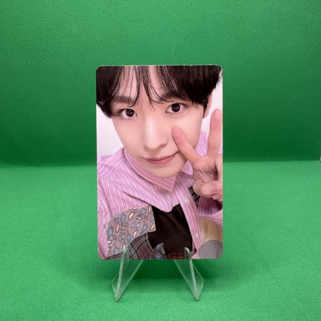 NCT WISH One Summer Wish Trading Photocards – Photocards (Yushi 1 / / ) | HobiEgo