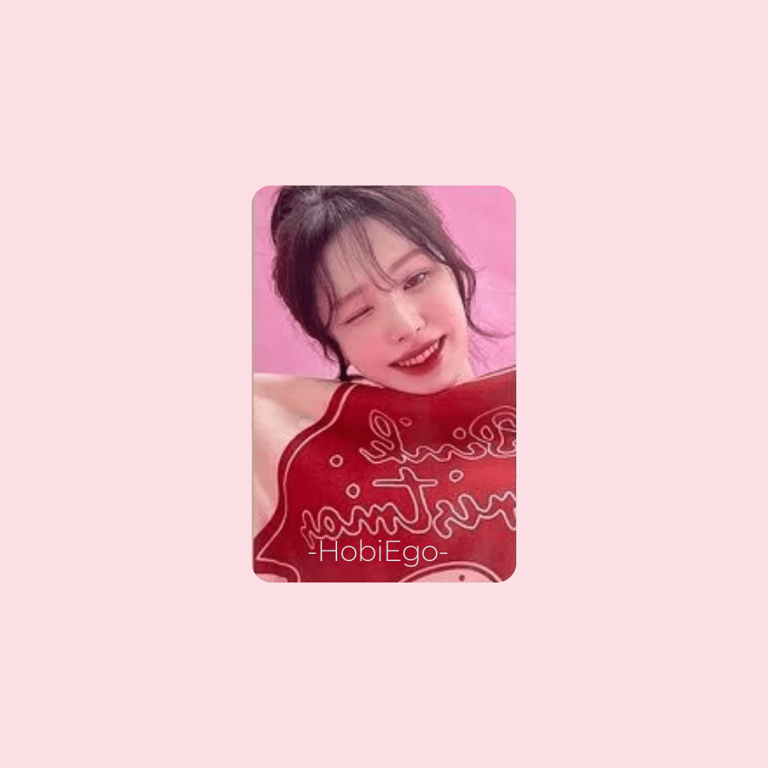 RED VELVET 2024 Pink Christmas Photocards – Photocards (Wendy 2 / / ) | HobiEgo