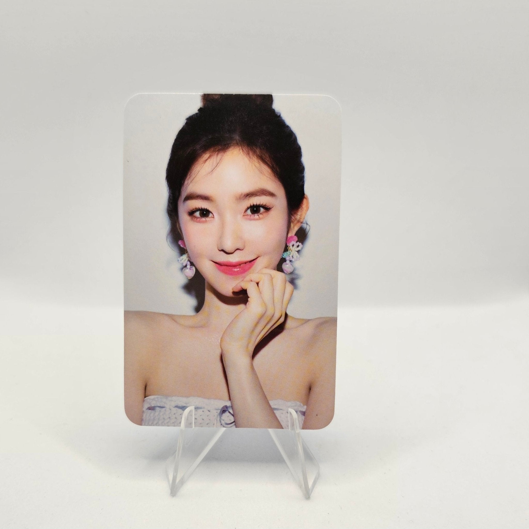 RED VELVET 2025 Season's Greetings Aladin Photocards – photocard (Irene / / ) | HobiEgo