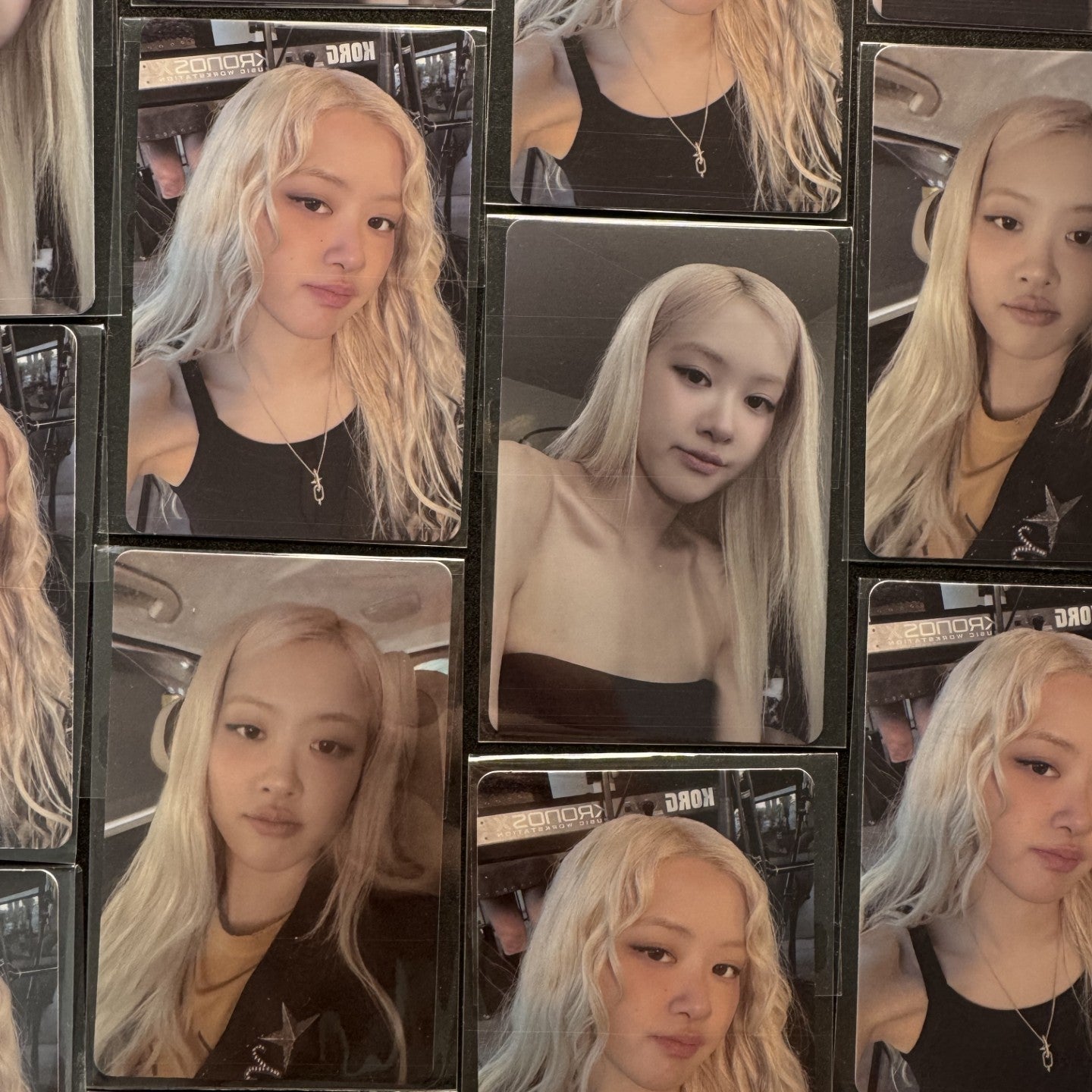 Rosé 1st Studio Album rosie YG Select Photocards – Photocards (A / / ) | HobiEgo
