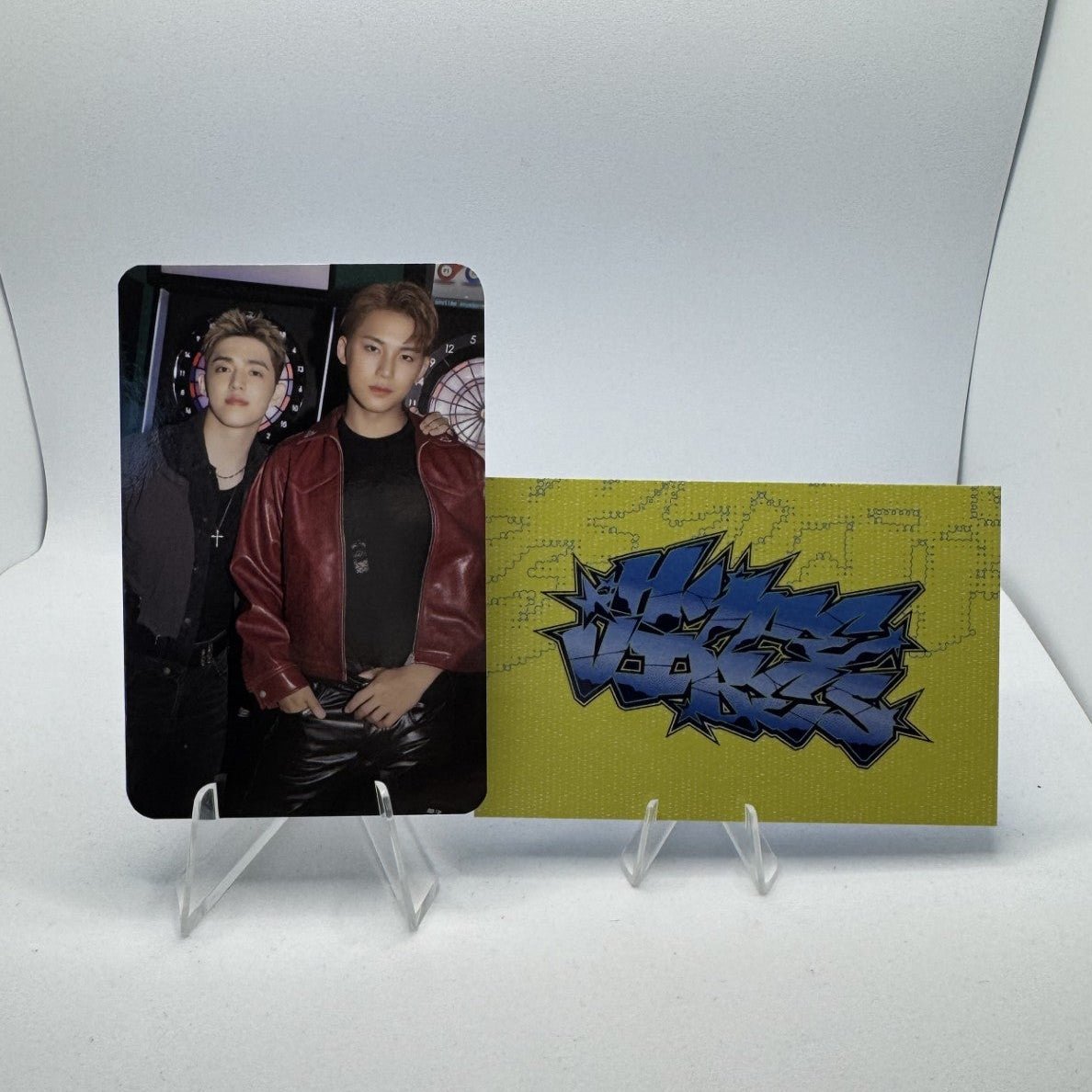 S.COUPS X MINGYU (SEVENTEEN) 1st Mini Album HYPE VIBES Yes24 Photocard + Logo Card – photocard ( / / ) | HobiEgo