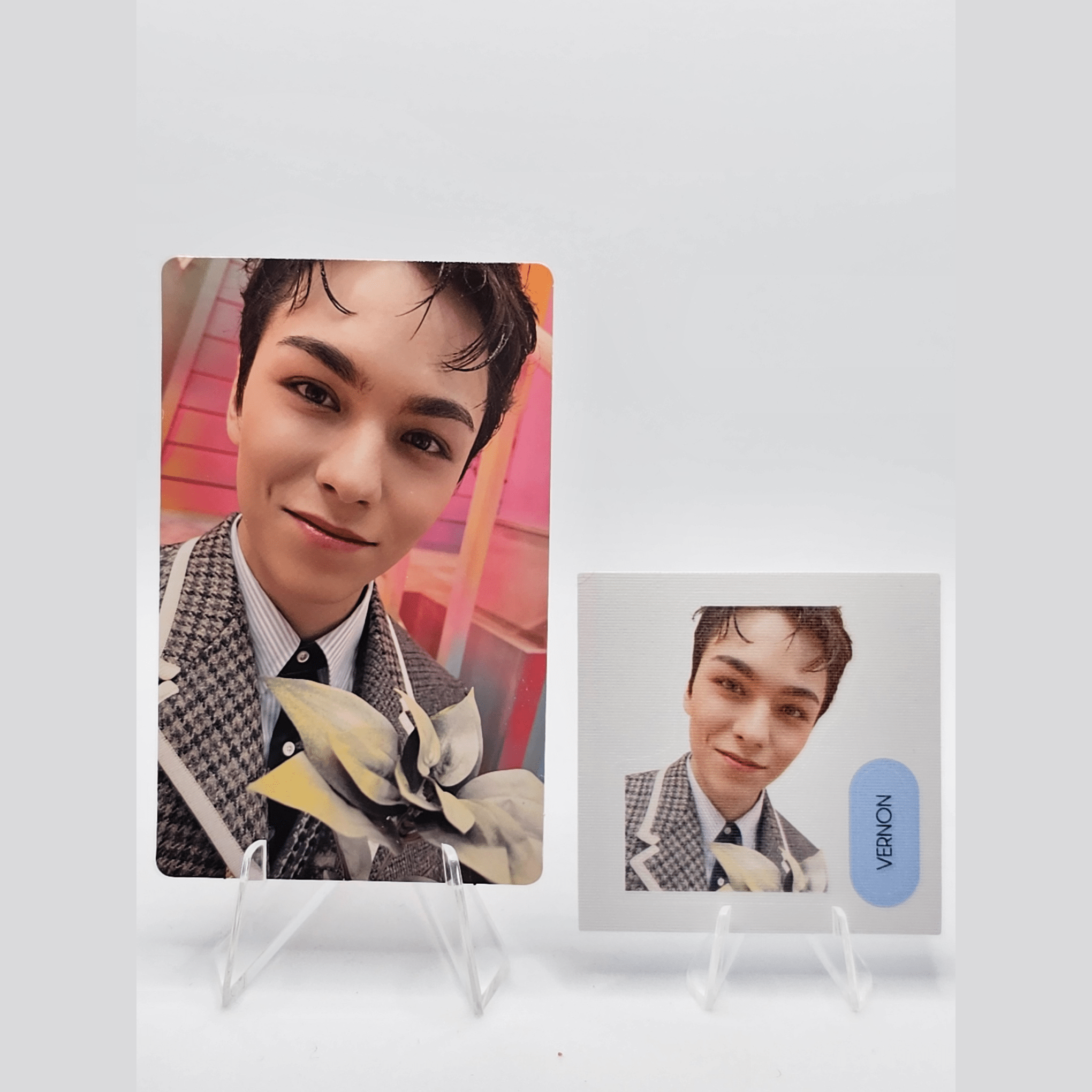 SEVENTEEN Best Album 17 IS RIGHT HERE Weverse Photocards + Sticker – Photocards (Vernon / / ) | HobiEgo