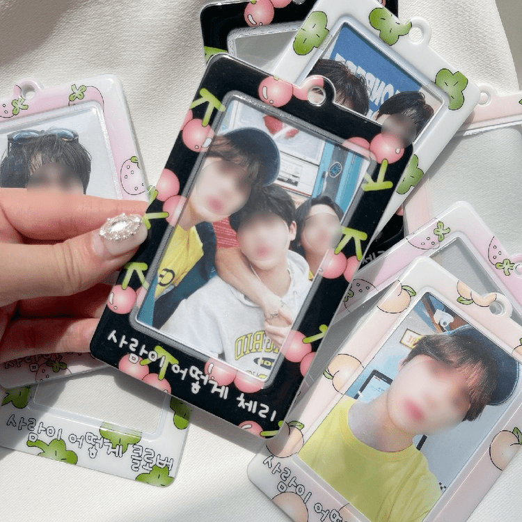 SOOANG Studio Photocard Holder Fruit – Photo Card Holder (Cherry / / ) | HobiEgo