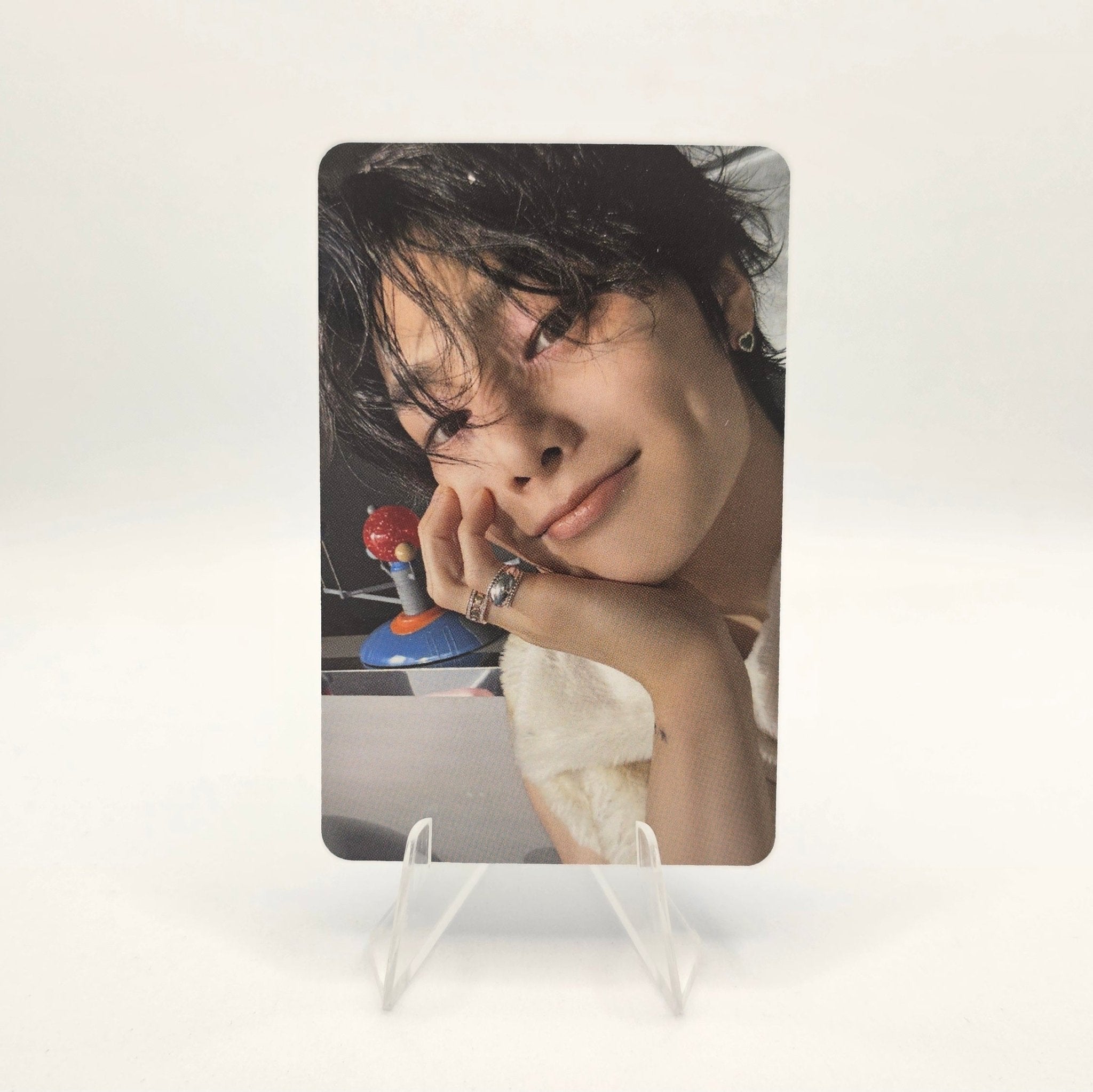 Stray Kids 2026 Season's Greetings STARLIGHT SUPPER CLUB APPLE MUSIC Photocards – photocard (I.N / / ) | HobiEgo