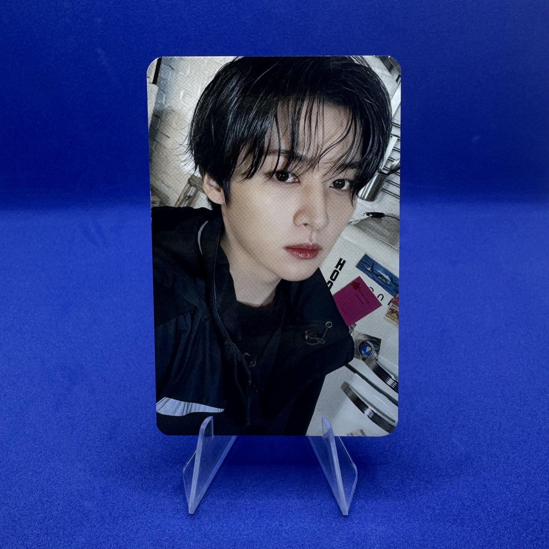 STRAY KIDS 4th Album KARMA (SKZOO Version) Pre - Order Benefit Photocards – Photocards (Lee Know / / ) | HobiEgo