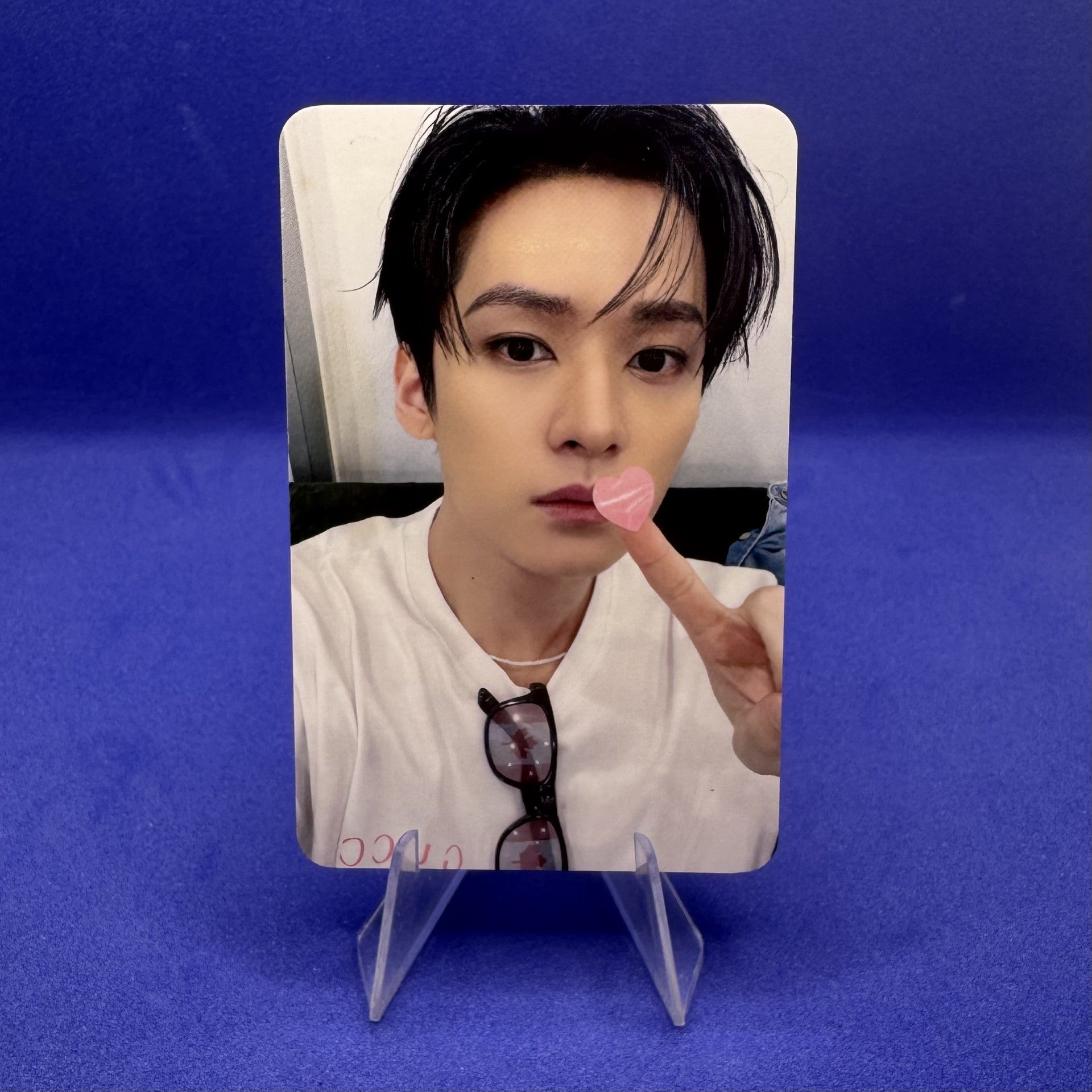 STRAY KIDS 4th Album KARMA Sound Wave Photocards – Photocards (Lee Know / / ) | HobiEgo