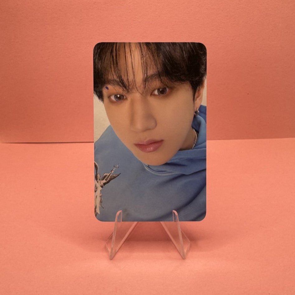 STRAY KIDS 5th Fanmeeting 5'CLOCK Photocards – Photocards (Changbin / / ) | HobiEgo