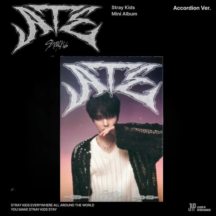 Stray Kids 9th Mini Album ATE (Accordion Version) – album (Seungmin / / ) | HobiEgo