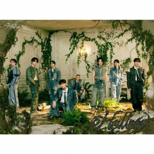 Stray Kids Hollow (Limited A Version) – album ( / / ) | HobiEgo