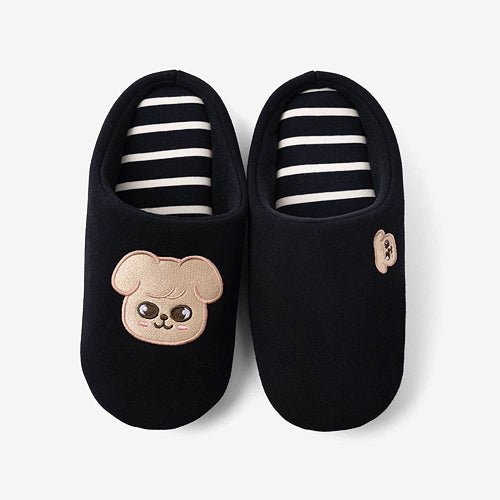 STRAY KIDS ROOM SHOES Produced By Seungmin 5 - STAR DOME TOUR 2023 – Clothing ( / / ) | HobiEgo