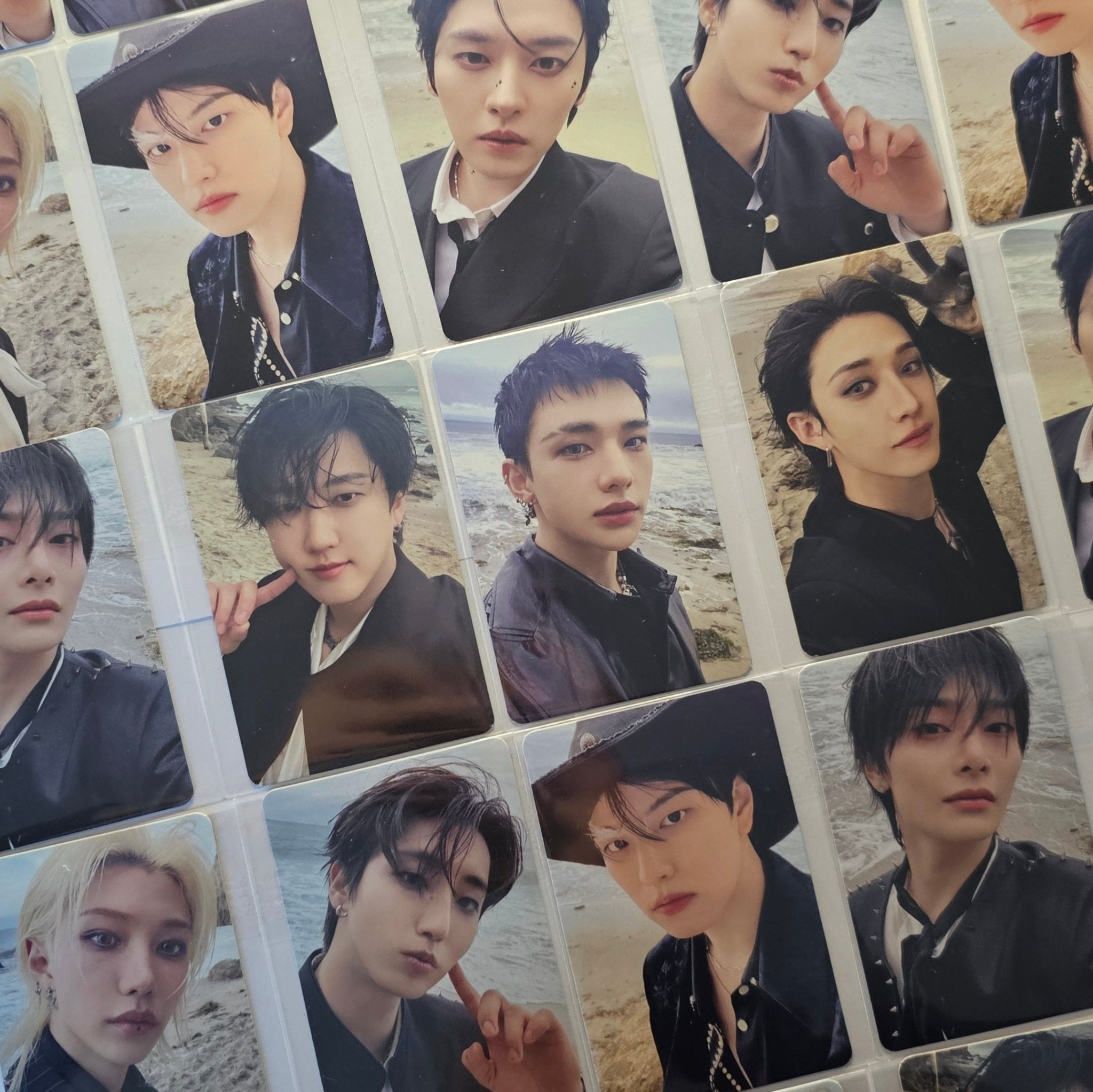 Stray Kids SKZ IT TAPE DO IT Aladin Photocards – photocard (Bang Chan / / ) | HobiEgo