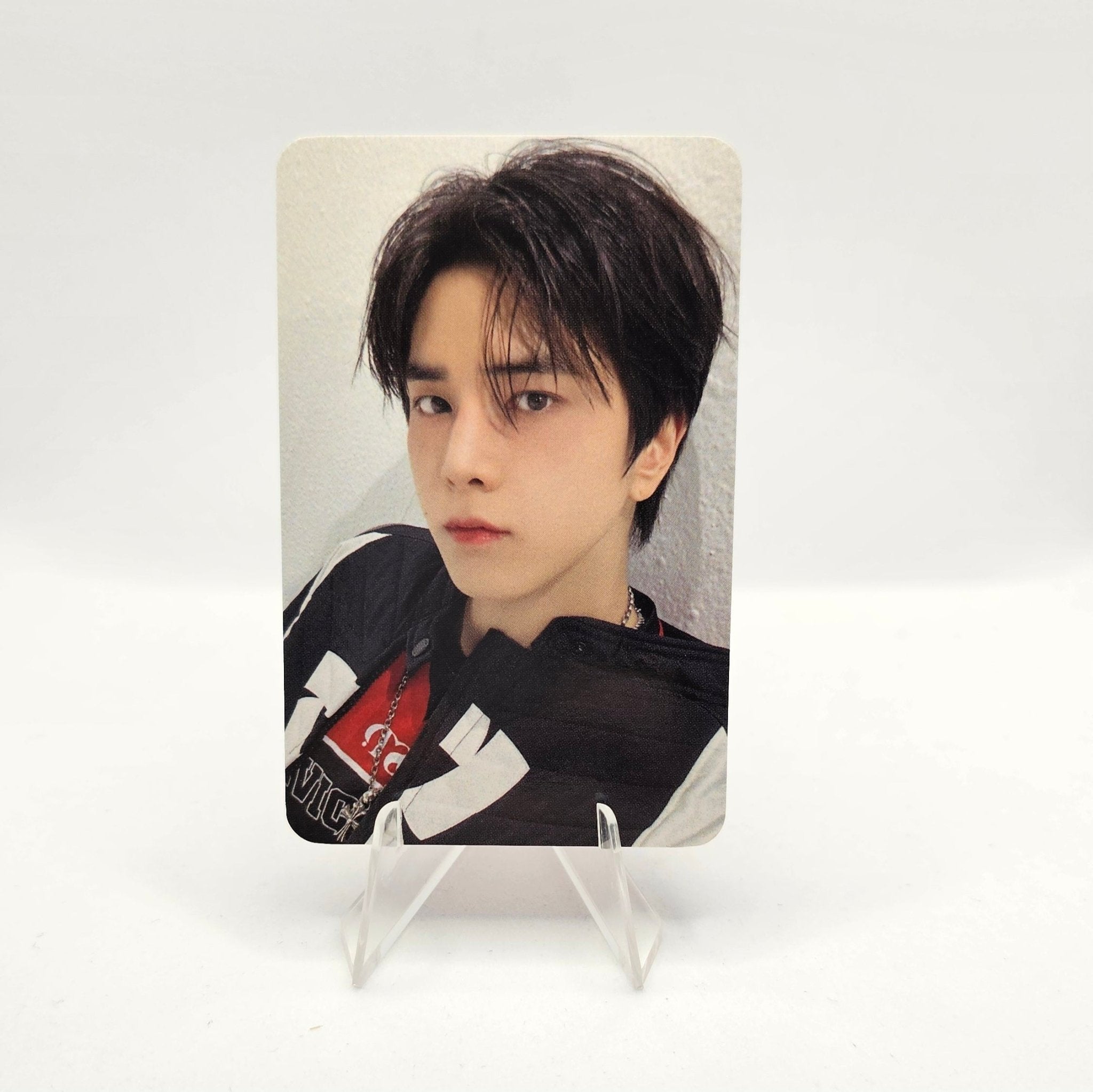 THE BOYZ THE FAST 2025 Season's Greetings Pre - Order Benefit Photocards – photocard (Younghoon / / ) | HobiEgo