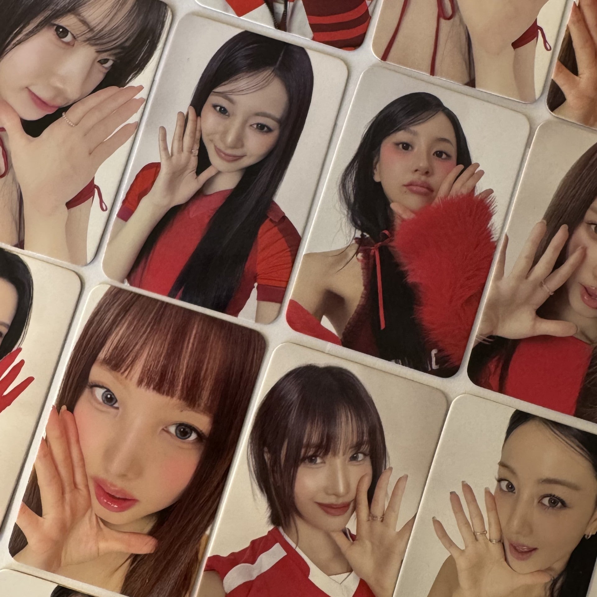 TWICE 2026 Season's Greetings RED WHISPERS Pre - Order Benefit Photocards – photocard (Jihyo / / ) | HobiEgo