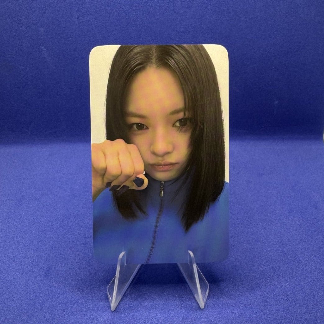 TWICE 4th Full Album THIS IS FOR Fans Shop Digipack Photocards – Photocards (Jeongyeon / / ) | HobiEgo