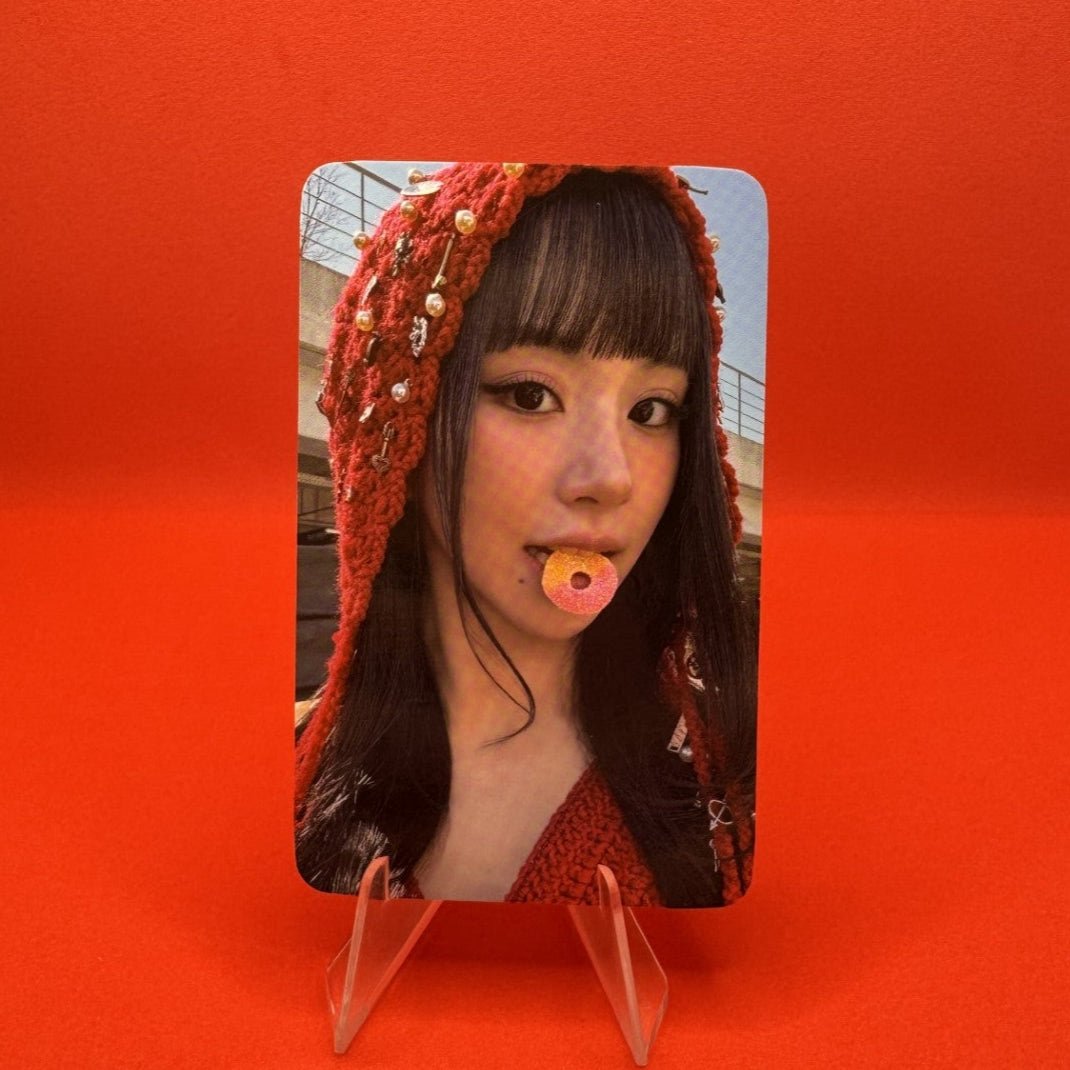 TWICE 4th Full Album THIS IS FOR Fans Shop Photocards – Photocards (Chaeyoung / / ) | HobiEgo