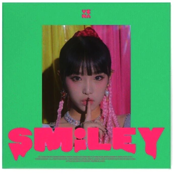 YENA 1st Mini Album SMiLEY – album (Hero / / ) | HobiEgo