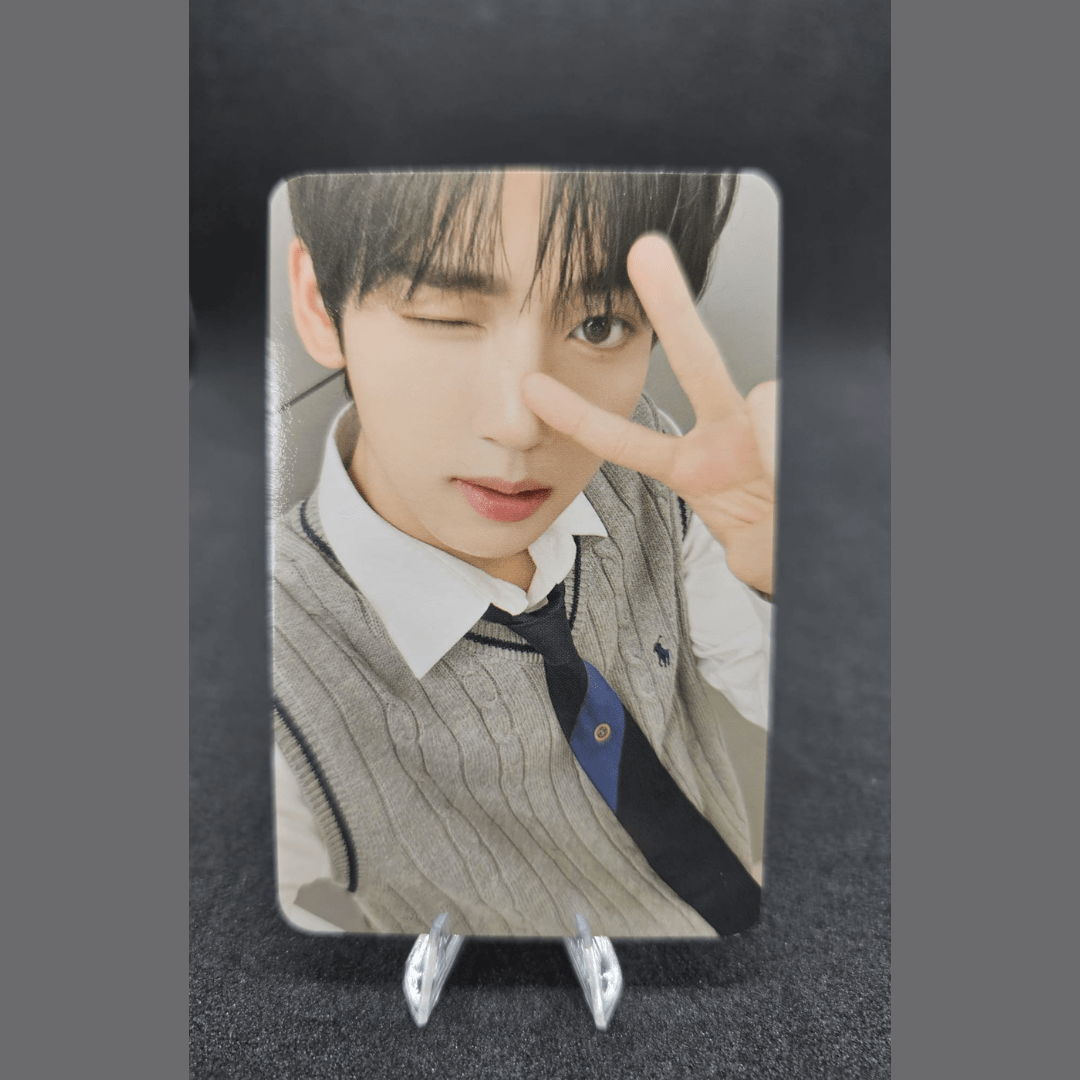 ZEROBASEONE 2024 FANCON In Japan Cgv Photocards – Photocards (Han Yu Jin / / ) | HobiEgo