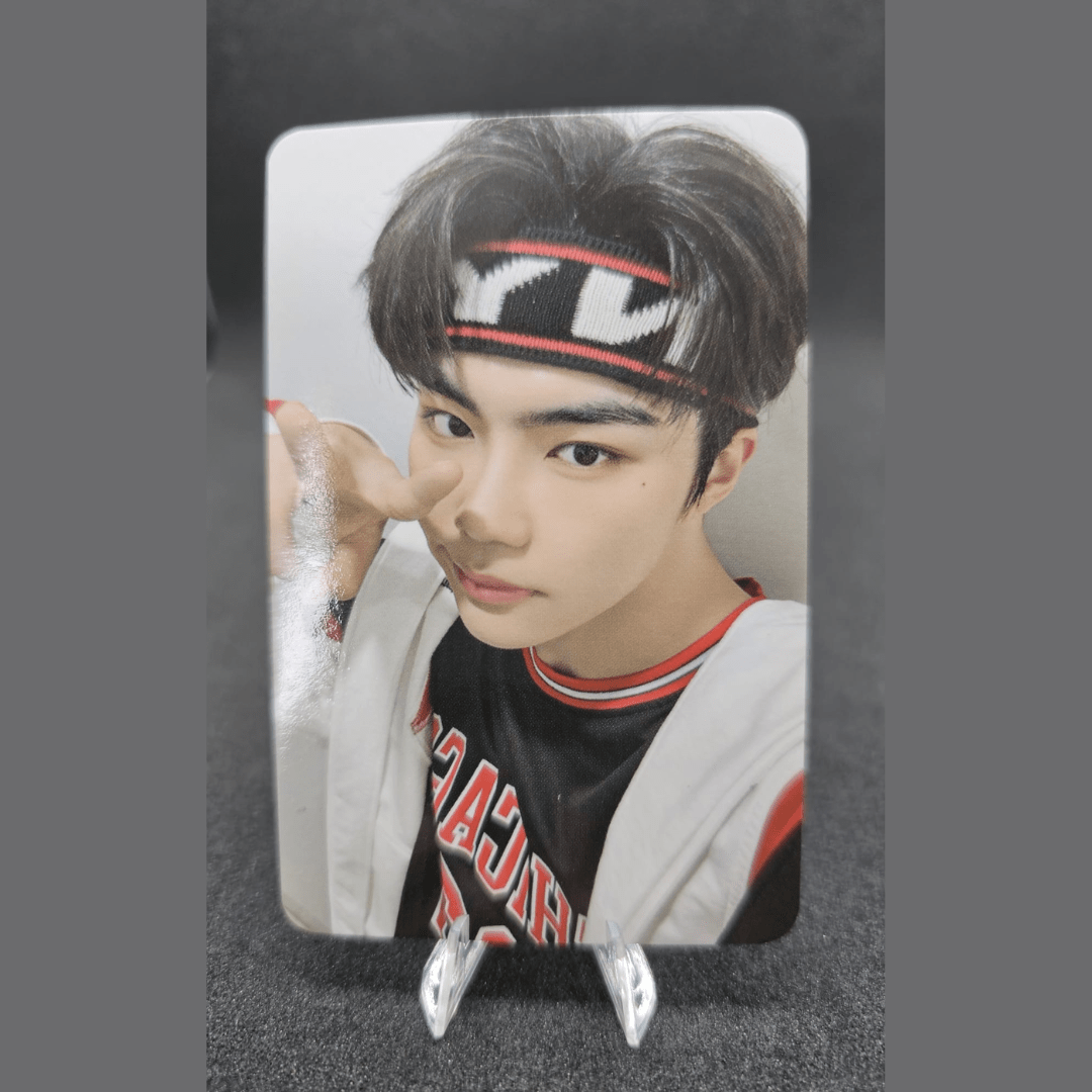 ZEROBASEONE 2024 FANCON In Japan Cgv Photocards – Photocards (Park Gun Wook / / ) | HobiEgo