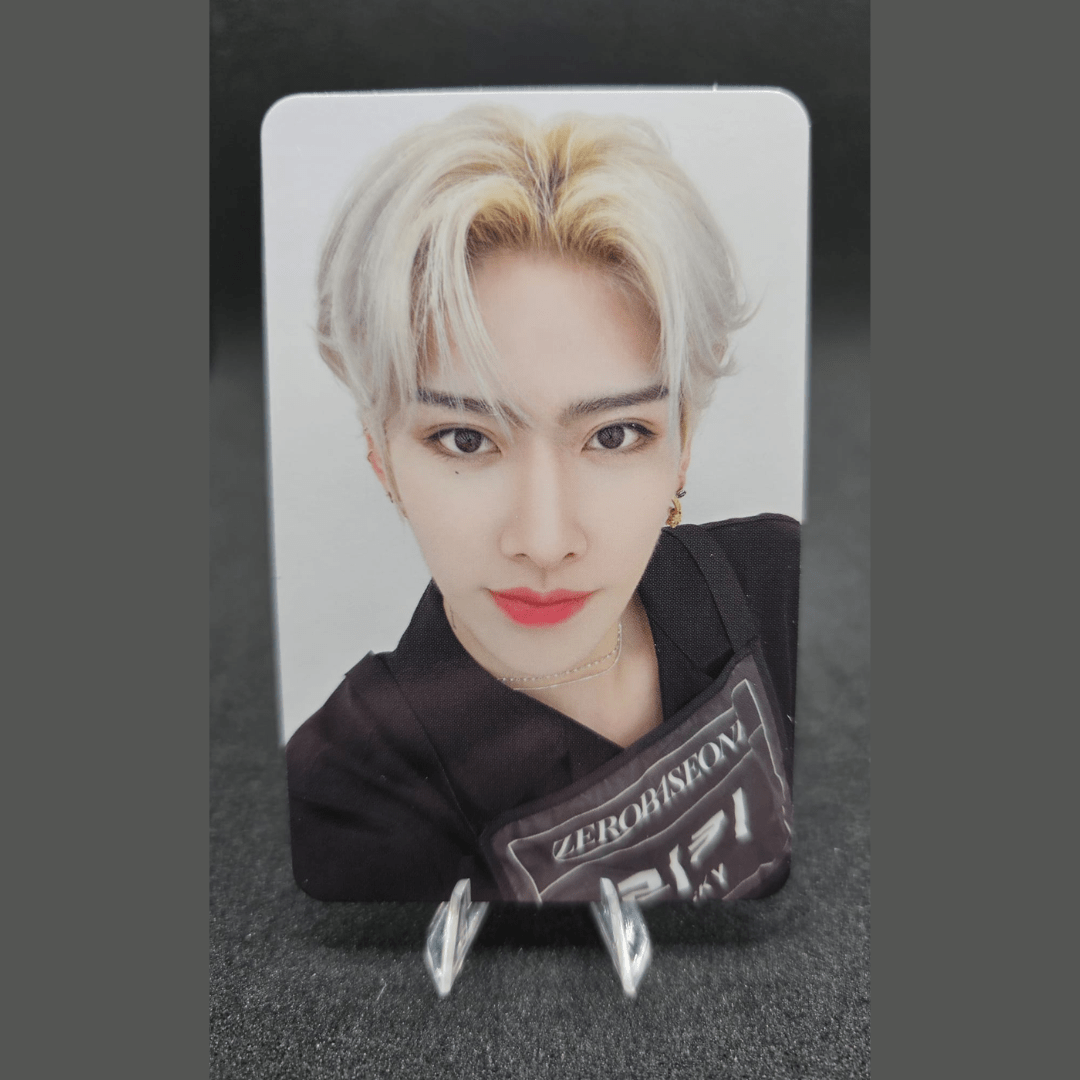ZEROBASEONE 2nd Mini Album MELTING POINT MAKESTAR Photocards – Photocards (Ricky / / ) | HobiEgo