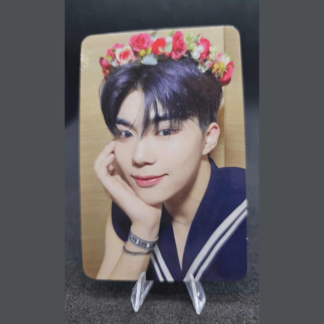 ZEROBASEONE 3rd Mini Album You had me at HELLO MAKESTAR Digipack Photocards – Photocards (Park Gun Wook / / ) | HobiEgo