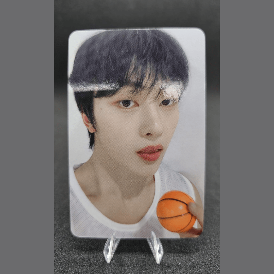 ZEROBASEONE 4th Mini Album CINEMA PARADISE APPLE MUSIC Digipack Photocards – Photocards (Seok Matthew / / ) | HobiEgo
