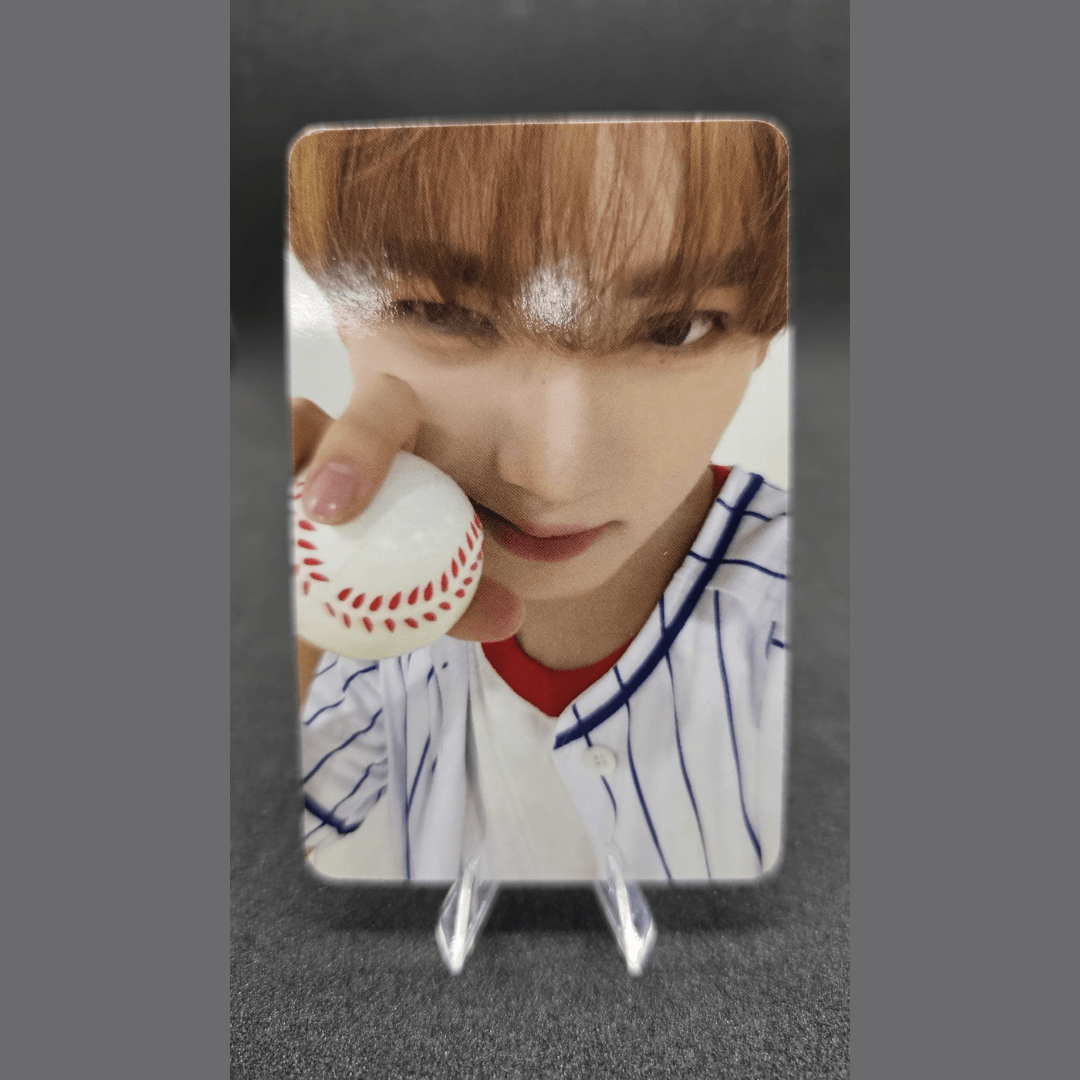 ZEROBASEONE 4th Mini Album CINEMA PARADISE APPLE MUSIC ZEROSE Photocards – Photocards (Han Yu Jin / / ) | HobiEgo